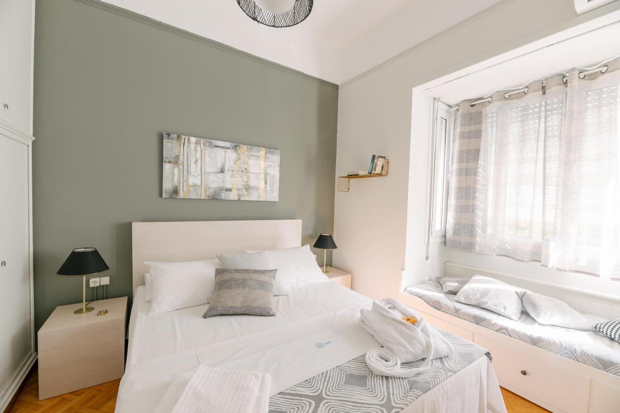 Ourania By Heloni Apartments เอเธนส์ ภายนอก รูปภาพ