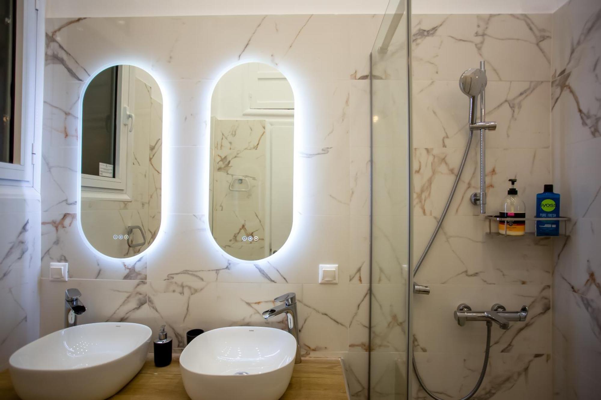Ourania By Heloni Apartments เอเธนส์ ภายนอก รูปภาพ