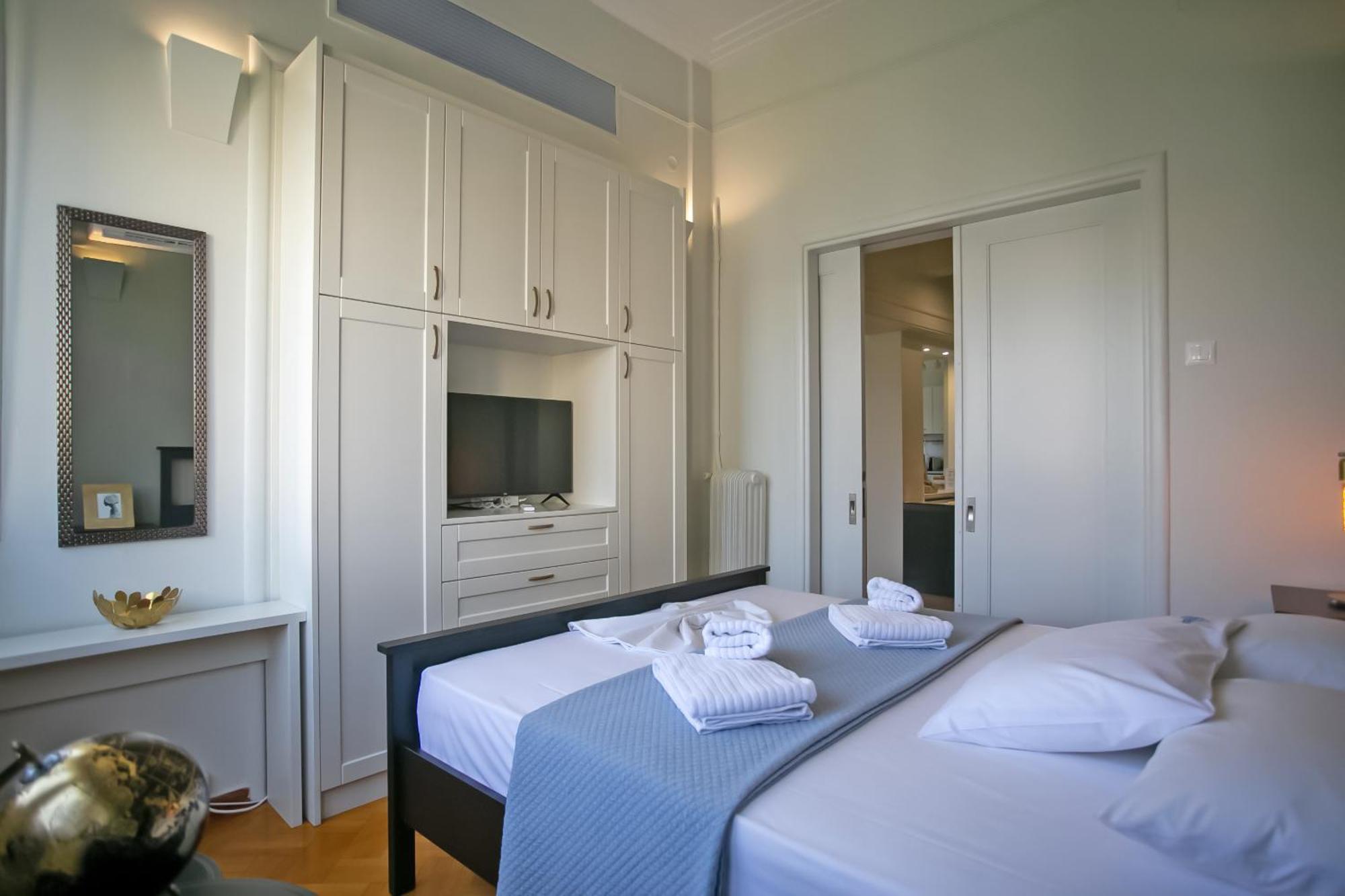 Ourania By Heloni Apartments เอเธนส์ ภายนอก รูปภาพ